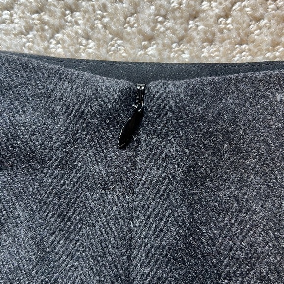 Aritzia Wifred Mini Skirt Size 2 - Picture 4 of 5